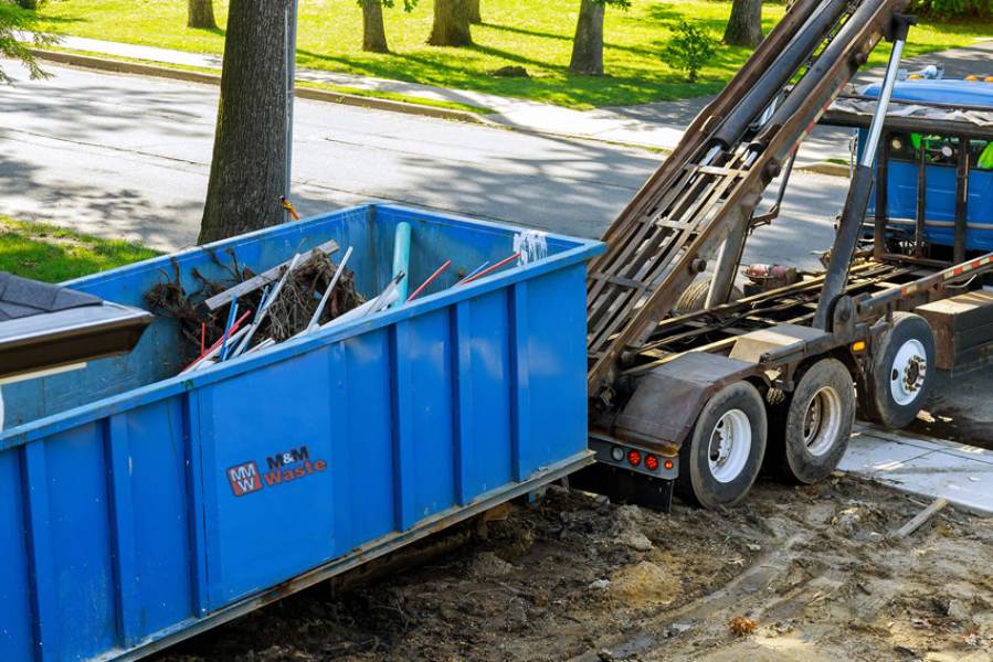 Roll Off Dumpster vs. Dumpster Bag: Which Is Best for Your Project?